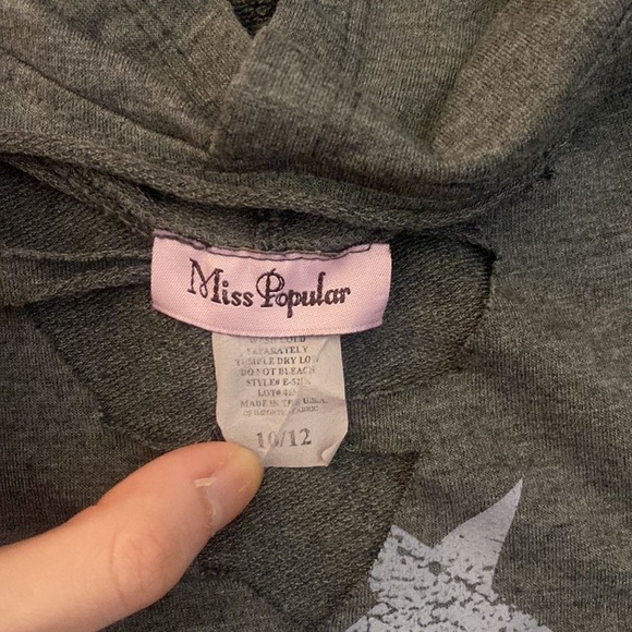 Miss Popular Girl’s Gray Hoodie With Stars Size 10/12 - Picture 4 of 6